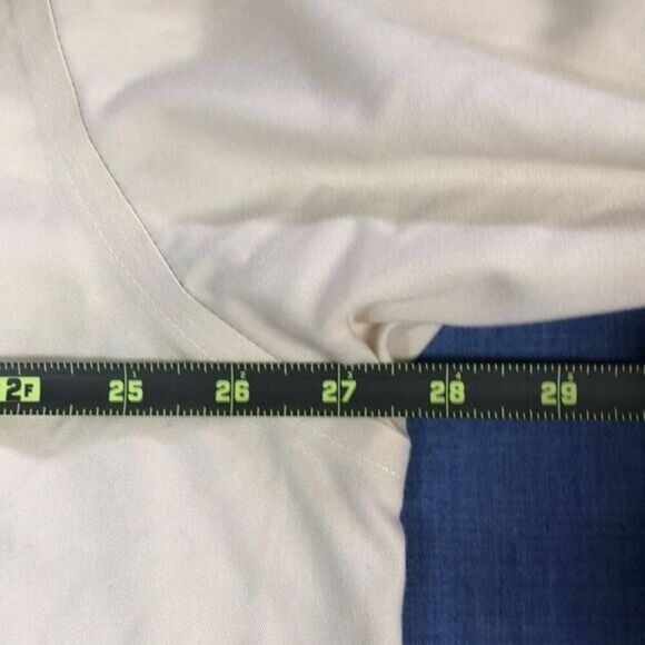 L.L. Bean Tan men long sleeve button down shirt size XL - Picture 9 of 10